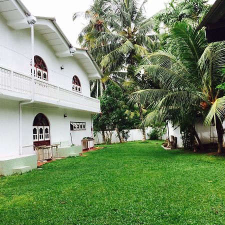 New White House Hotel Beruwala Exterior photo